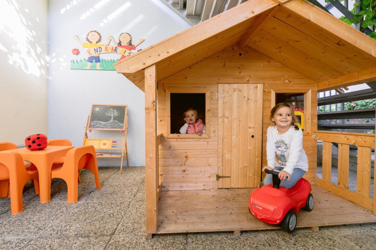 Gasthof-Restaurant Kollar Goebl ดอยช์แลนด์แบร์ก ภายนอก รูปภาพ